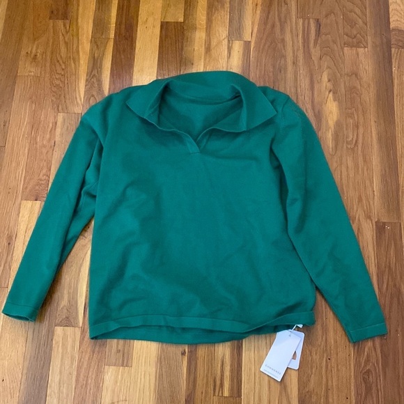 Commense Sweaters - NWT Commense Women’s Green Collared Sweater Size L